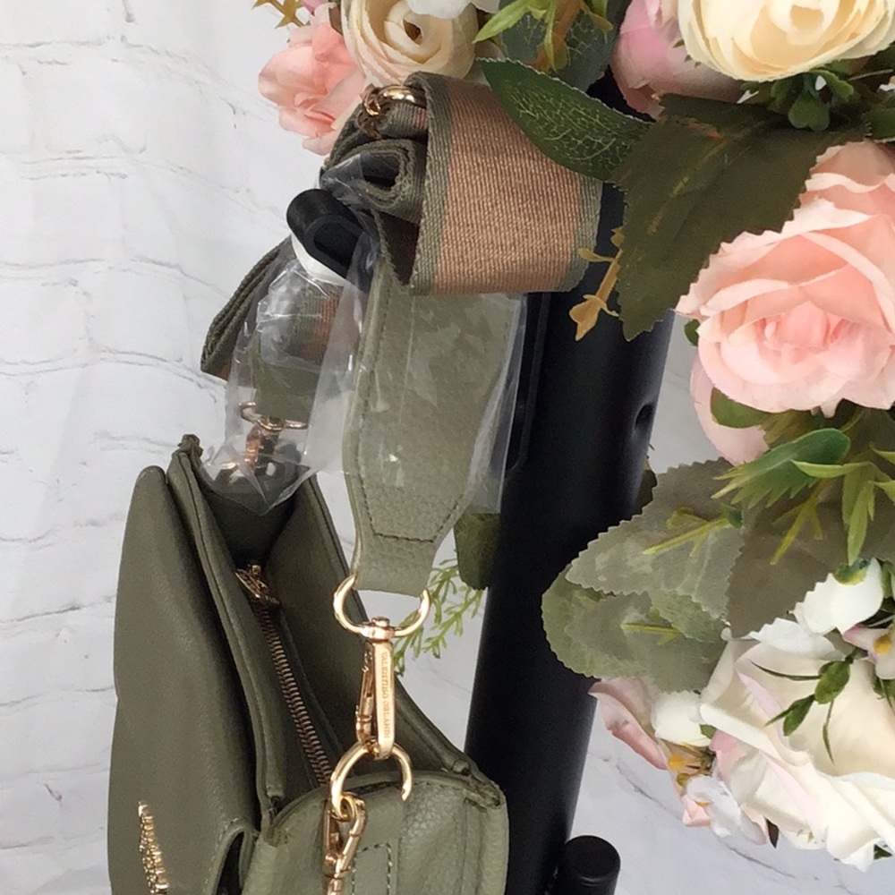 Valentino Orlandi Olive Green Pebbled Leather Crossbody Bag - Picture 6 of 10